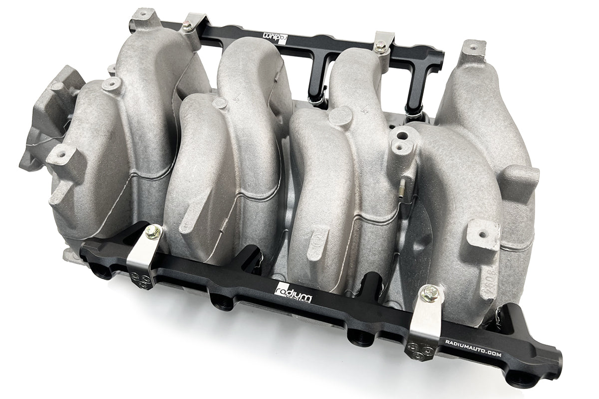 Radium Vortec 8100 fuel rails installed on big block manifold 20-0862