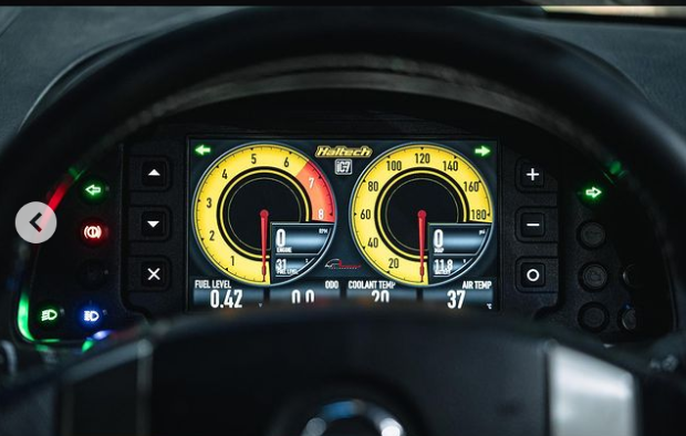Nissan Skyline V35 / Infiniti G35 2001-2004 Haltech iC-7 / uC-10 dash mount by Mako Motorsport