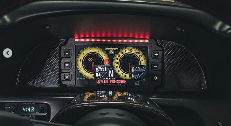 Nissan Skyline R32 1989-1994 Haltech iC-7 / uC-10 dash mount by Mako Motorsport