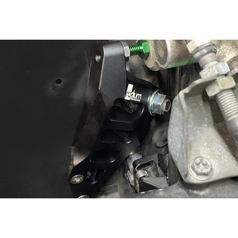 Radium billet MC brace on GT-R strut tower, Tuned By Shawn