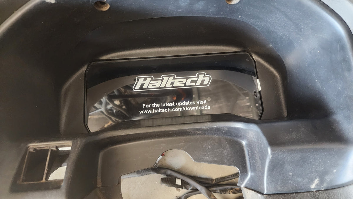 Nissan Patrol Y61 GU Series 1, 2 & 3 (and Series 4 DX) 1997-2007 Haltech iC-7 / uC-10 dash mount by Mako Motorsport