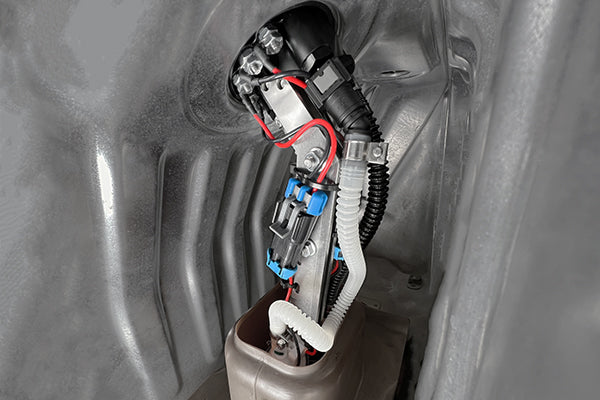 Radium NSX fuel hanger installed in tank cutaway
