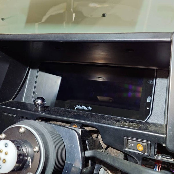 Toyota Sprinter Trueno AE86 1983-1987 Haltech iC-7 / uC-10 dash mount by Mako Motorsport