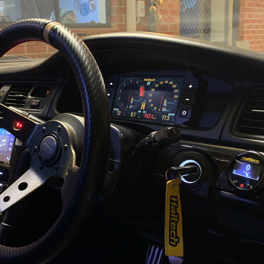 Toyota Chaser JZX100 1996-2001 Haltech iC-7 / uC-10 dash mount by Mako Motorsport