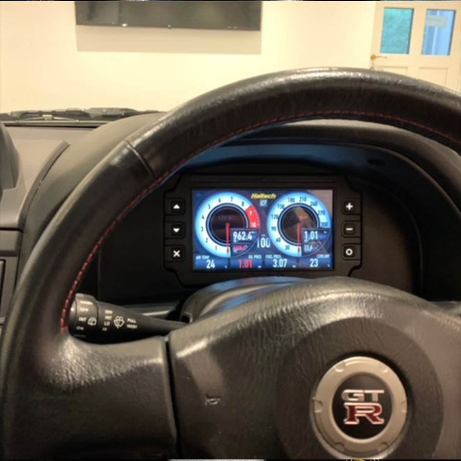 Nissan Skyline R34 1998-2002 Haltech iC-7 / uC-10 dash mount by Mako Motorsport