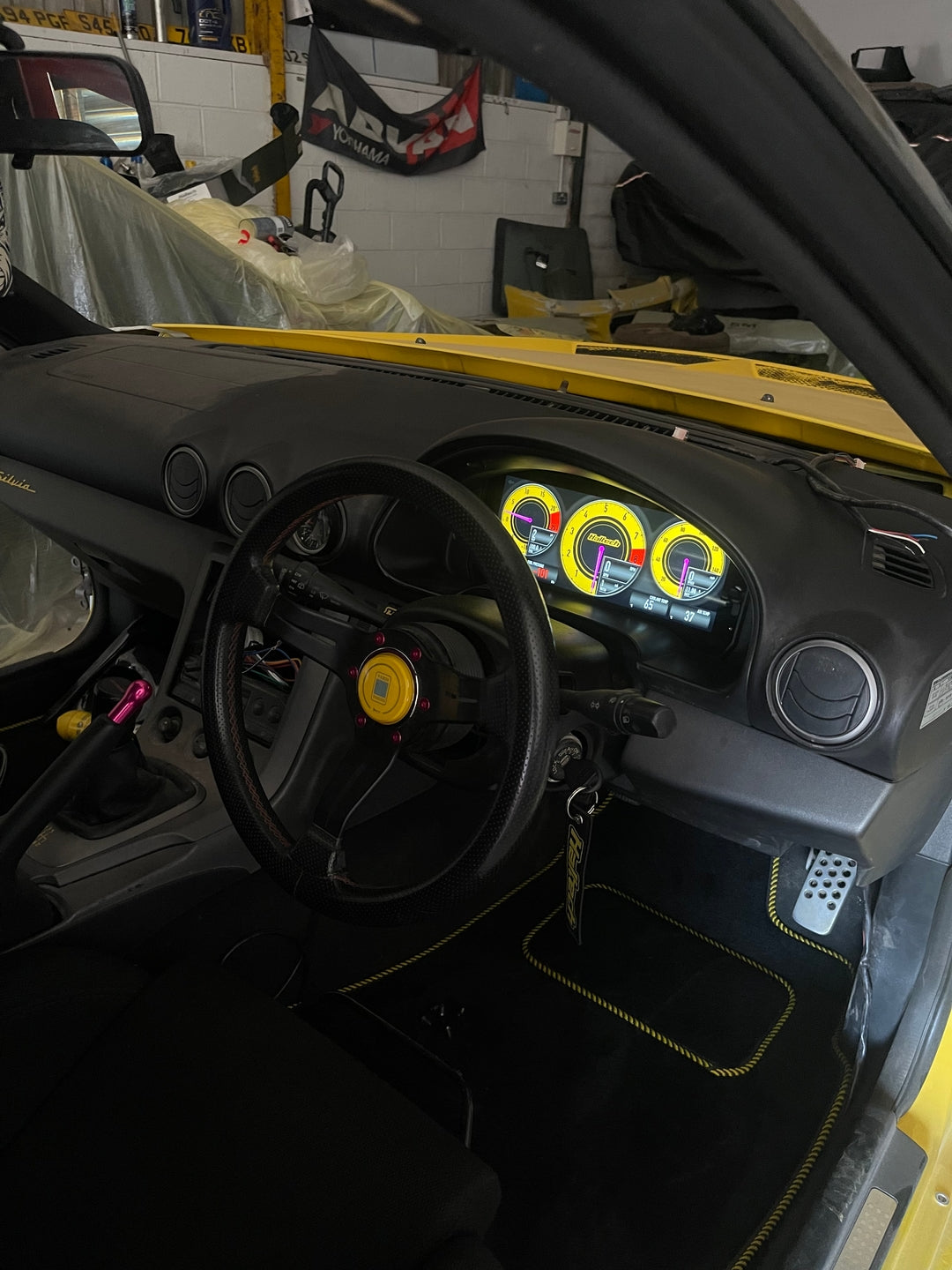Nissan Silvia S15 / 200SX 1999-2002 Haltech iC-7 / uC-10 dash mount by Mako Motorsport
