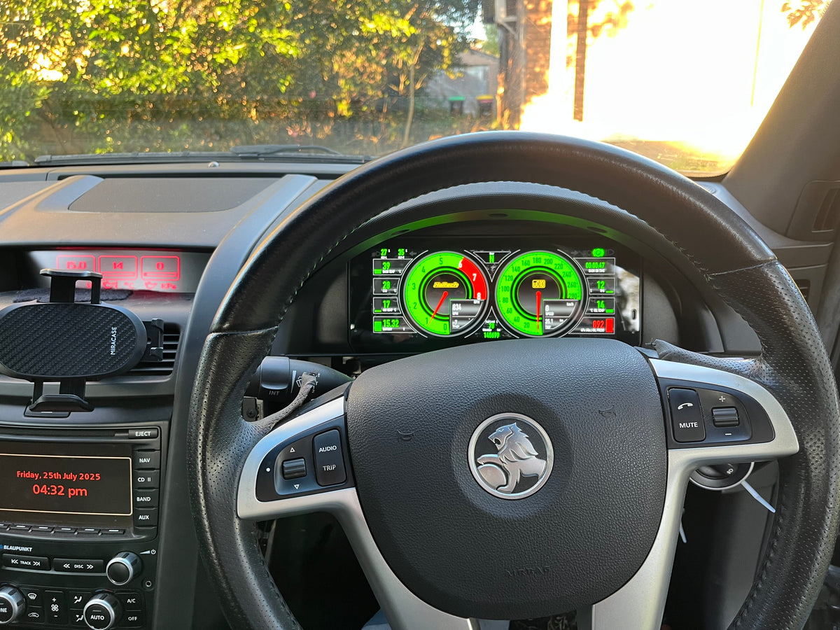 Pontiac G8 GT / Holden Commodore VE 2006-2013 Haltech iC-7 / uC-10 dash mount by Mako Motorsport